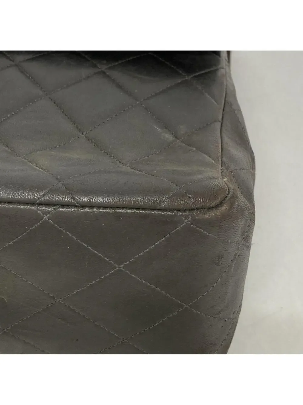 Chanel Vintage Classic Single Flap Bag #287628C33B